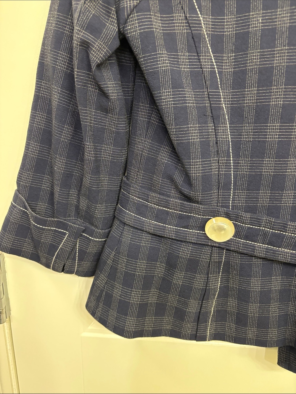 Tracy Reese Navy Plaid Tailored Blazer with Contrast Stitching - Picture 10 of 12